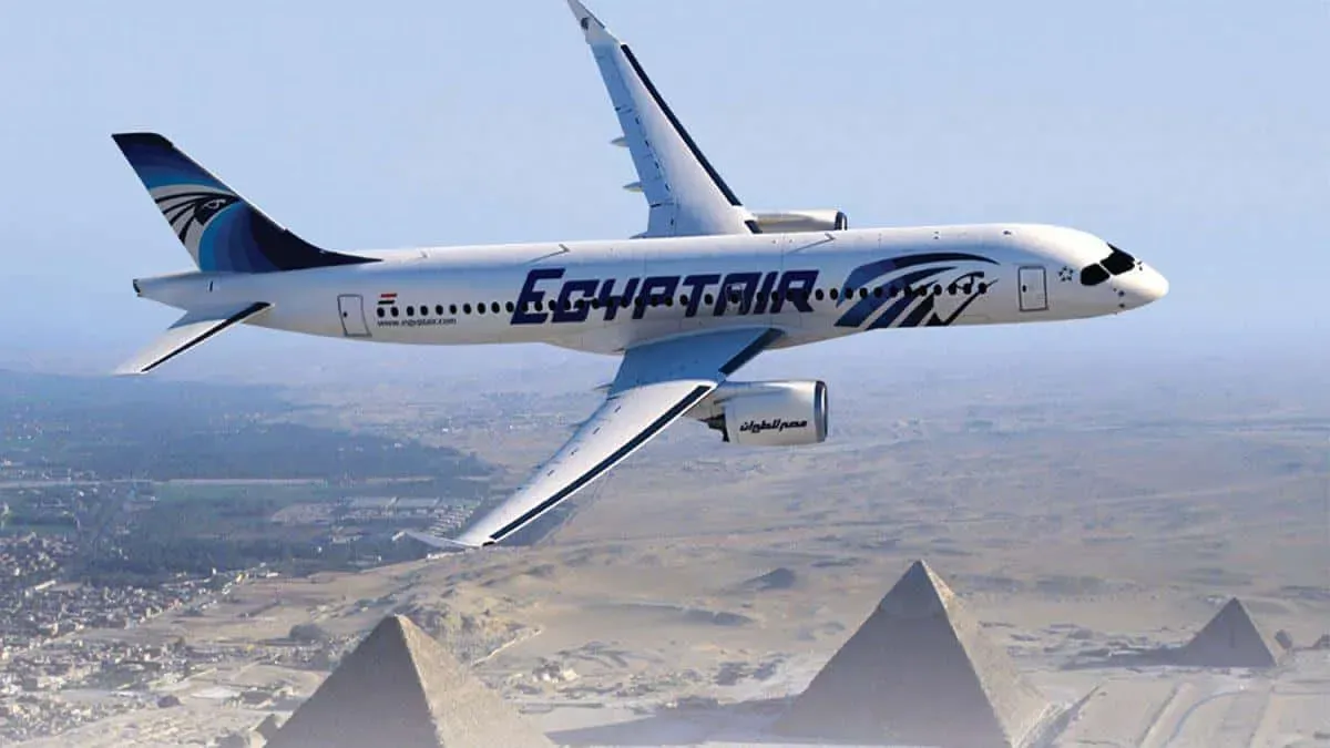 تخفيضات مصر للطيران للأسر المصرية بالخارج: 25% للزوجة و33 للأطفال
